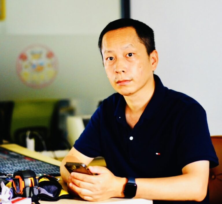 Mr. Loong, Hardware Engineer